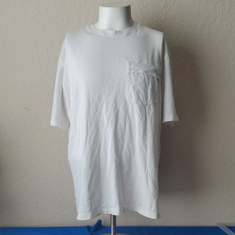 Duluth Trading Co Men’s Large Longtail T-Shirt White Spillfighter Pocket Tee L